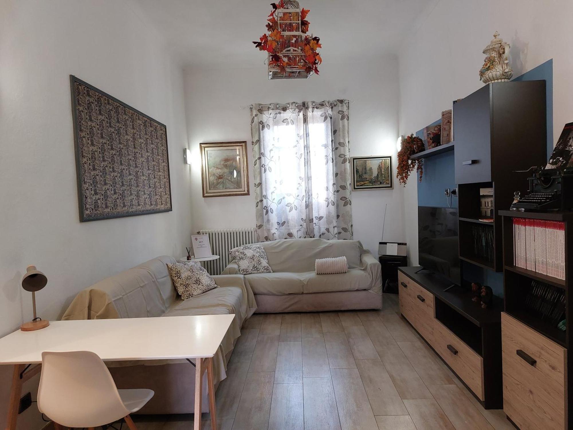 شقة Casa Magenta آستي المظهر الخارجي الصورة