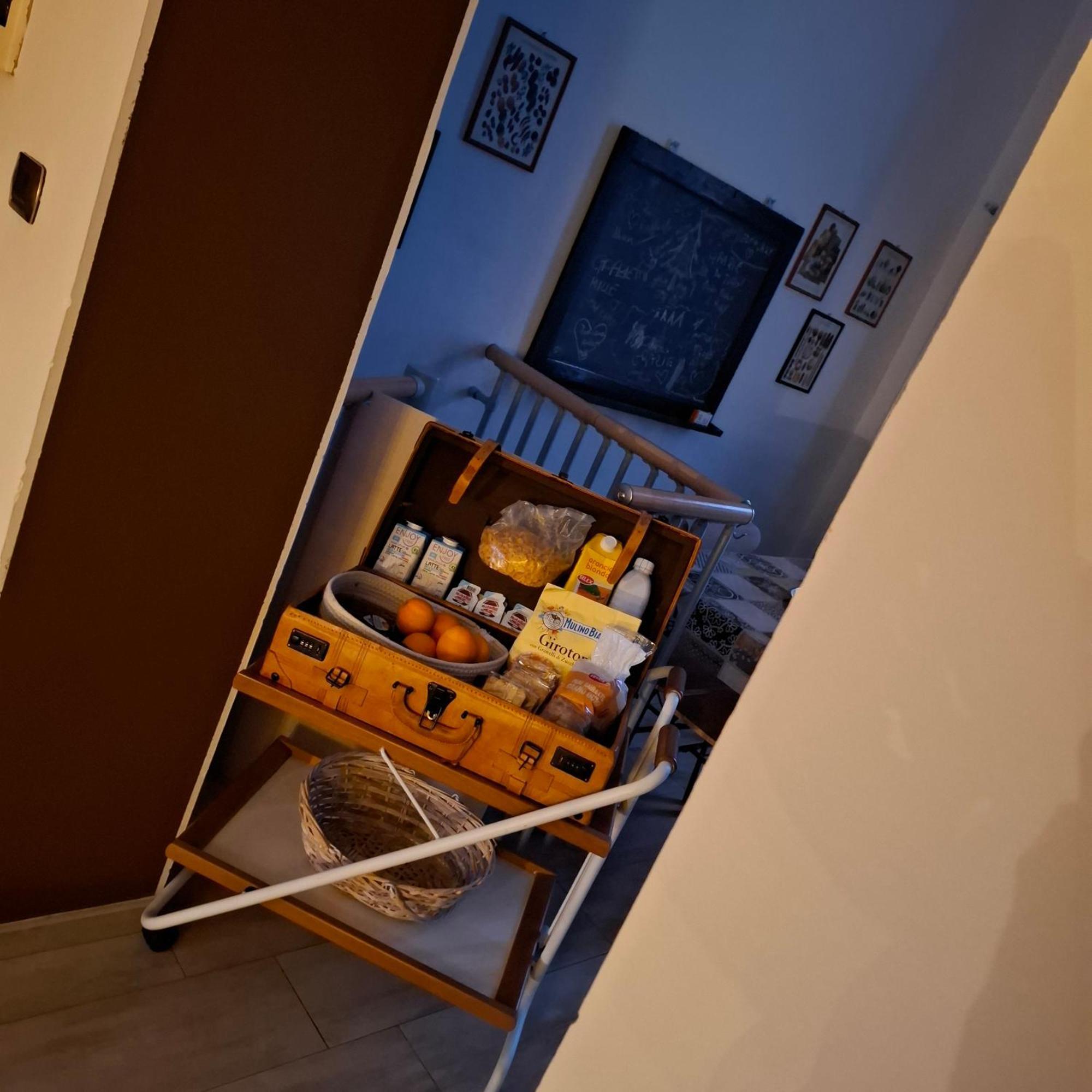 شقة Casa Magenta آستي المظهر الخارجي الصورة