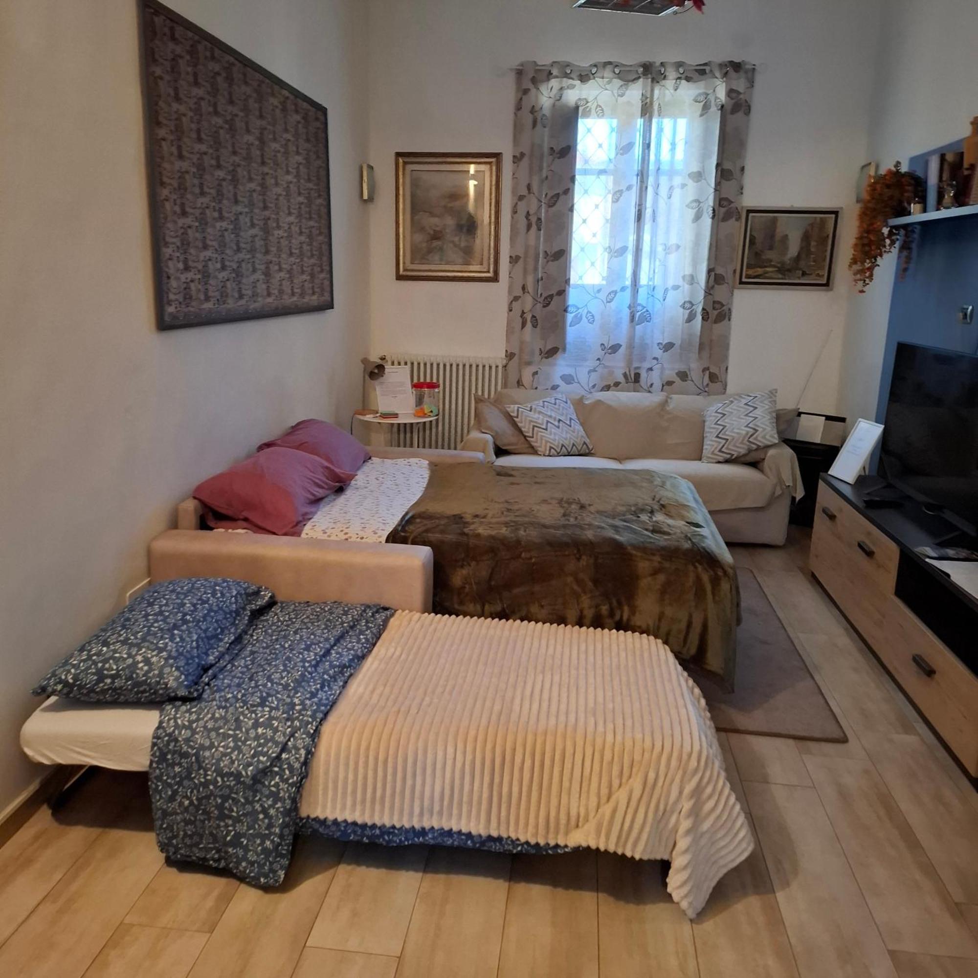 شقة Casa Magenta آستي المظهر الخارجي الصورة