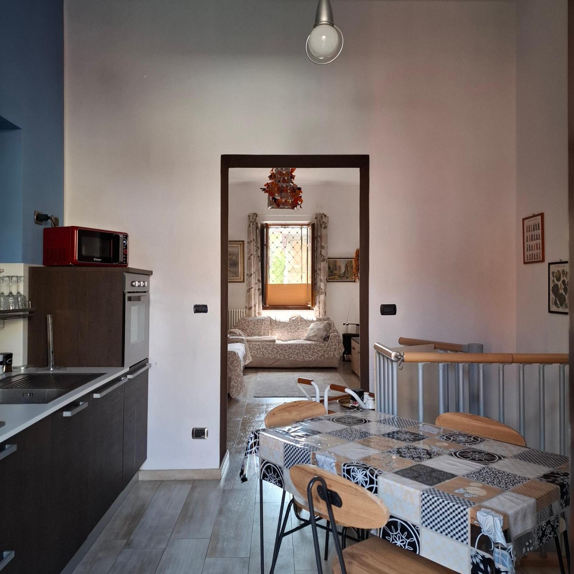 شقة Casa Magenta آستي المظهر الخارجي الصورة