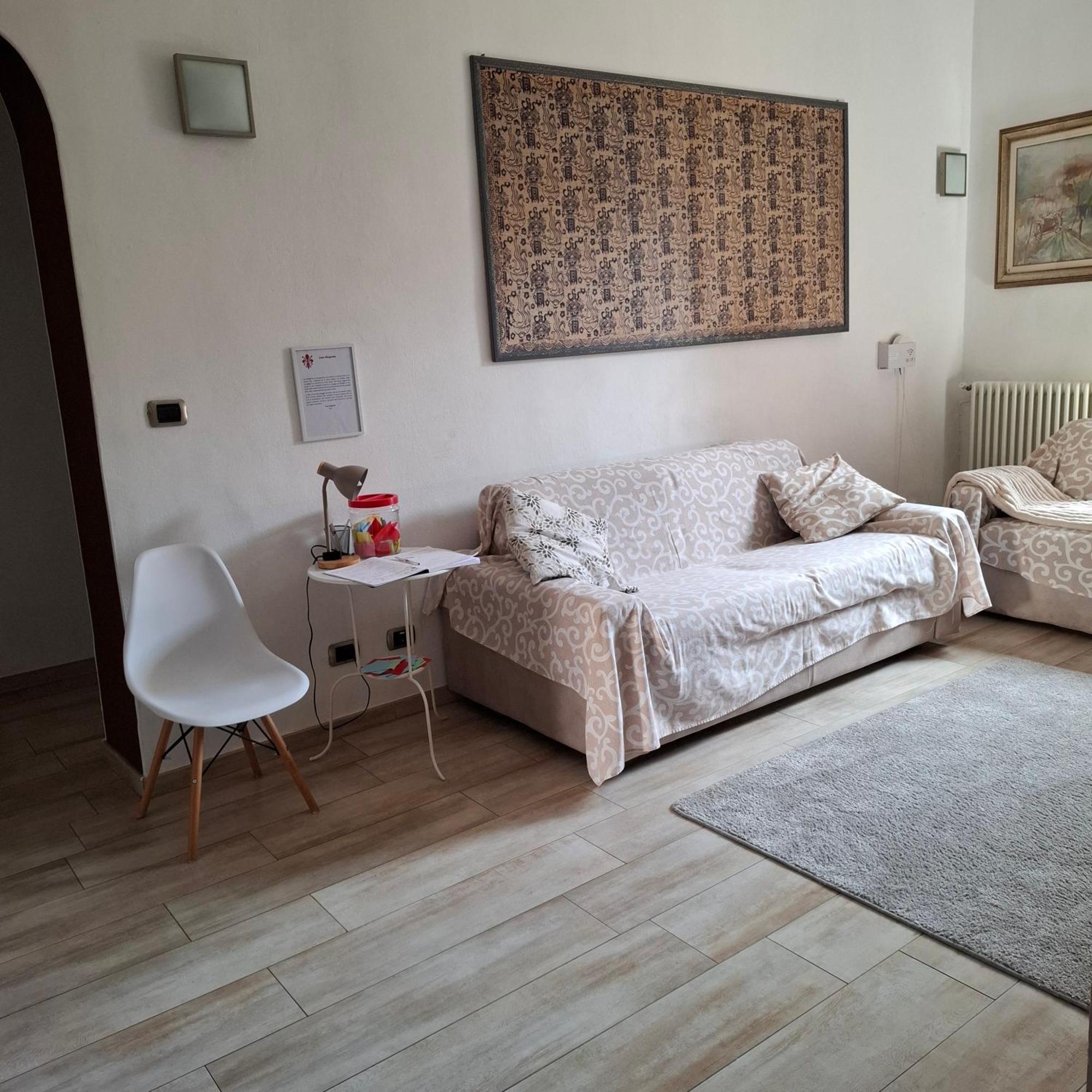 شقة Casa Magenta آستي المظهر الخارجي الصورة